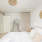 Troja Living Helena - Zentral In Apartamento