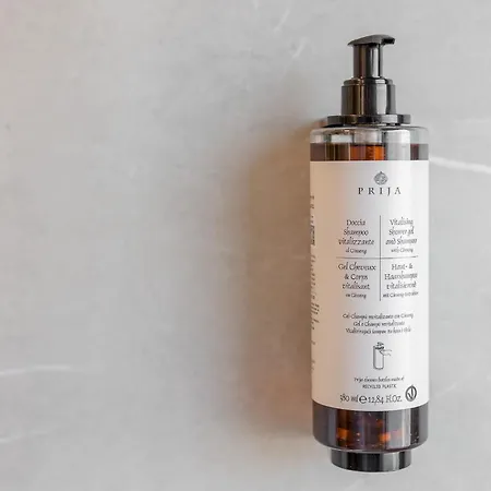 Troja Living Helena - Zentral In Apartment