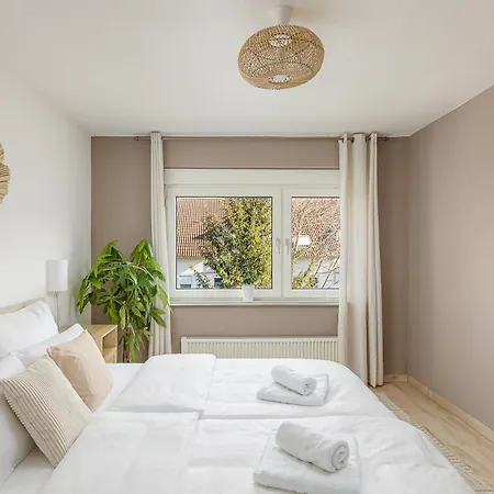 Troja Living Helena - Zentral In Bruchsal